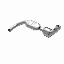 Load image into Gallery viewer, MagnaFlow Exhaust Products 23526 HM Grade Direct-Fit Catalytic Converter for Select Lincoln Navigator