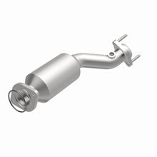 Load image into Gallery viewer, MagnaFlow Exhaust Products 21-916 OEM Grade Direct-Fit Catalytic Converter for Select Ford Five Hundred, Ford Freestyle, Mercury Montego