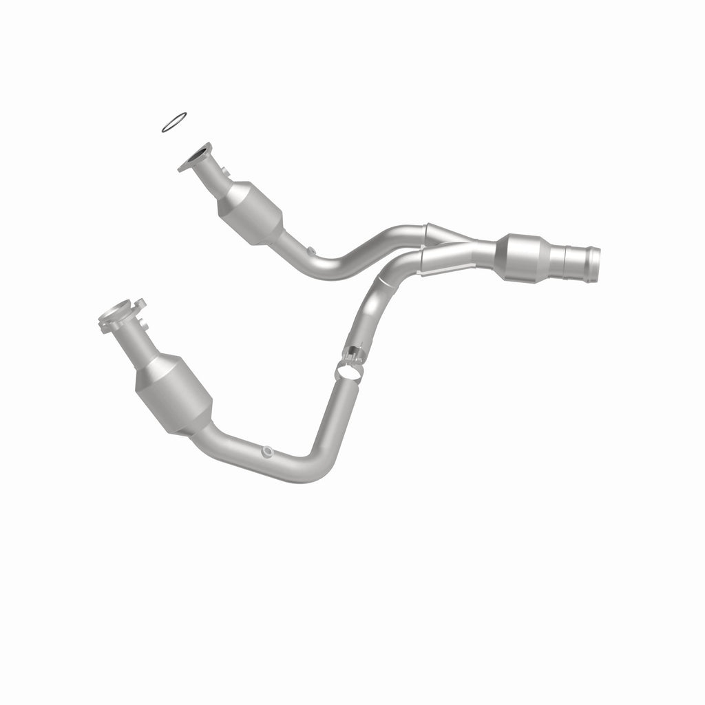 MagnaFlow Exhaust Products 5582617 California CARB Direct-Fit Catalytic Converter for Select Cadillac Escalade, Cadillac Escalade ESV, Chevrolet Silverado 1500, GMC Sierra 1500, GMC Yukon, GMC Yukon XL