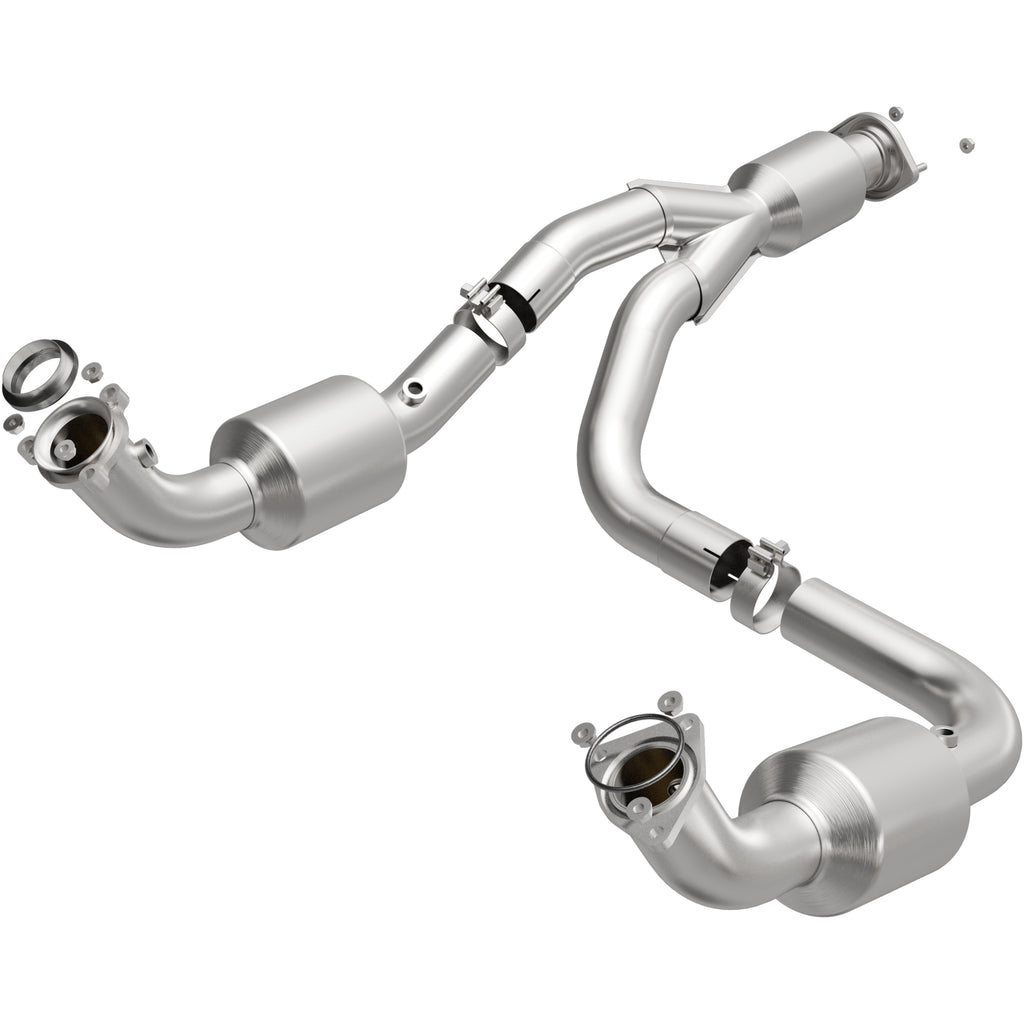 MagnaFlow Exhaust Products 280505 OEM Grade Direct-Fit Catalytic Converter for Select Chevrolet Express 3500, Chevrolet Express 4500, GMC Savana 3500, GMC Savana