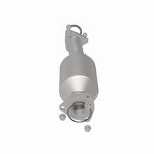 Load image into Gallery viewer, MagnaFlow Exhaust Products 280150 OEM Grade Direct-Fit Catalytic Converter for Select Honda CR-V