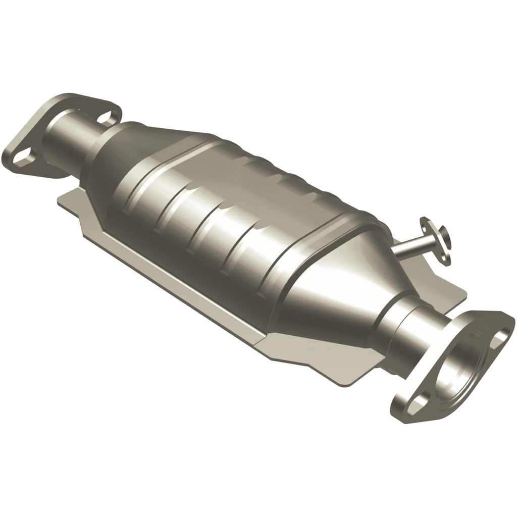 MagnaFlow Exhaust Products 23895 Standard Grade Direct-Fit Catalytic Converter for Select Toyota Pickup