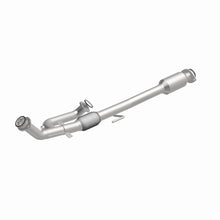 Load image into Gallery viewer, MagnaFlow Exhaust Products 5571712 California CARB Direct-Fit Catalytic Converter for Select Lexus ES350, Toyota Avalon, Toyota Camry