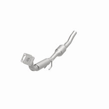 Load image into Gallery viewer, MagnaFlow Exhaust Products 4561526 California CARB Direct-Fit Catalytic Converter for Select Volkswagen Beetle, Volkswagen Golf, Volkswagen Jetta