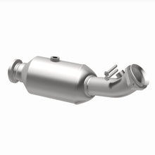 Load image into Gallery viewer, MagnaFlow Exhaust Products 21-682 OEM Grade Direct-Fit Catalytic Converter for Select Mercedes-Benz C400, Mercedes-Benz C43 AMG, Mercedes-Benz C450 AMG, Mercedes-Benz E43 AMG, Mercedes-Benz E450, Mercedes-Benz GLC43 AMG