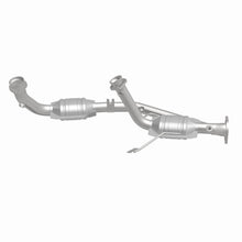Load image into Gallery viewer, MagnaFlow Exhaust Products 93436 HM Grade Direct-Fit Catalytic Converter for Select Ford Taurus, Mercury Sable