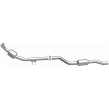 Load image into Gallery viewer, MagnaFlow Exhaust Products 551706 California CARB Direct-Fit Catalytic Converter for Select Mercedes-Benz CLS500, Mercedes-Benz E500