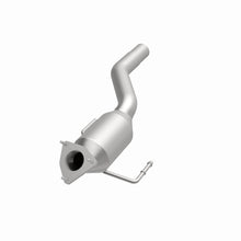 Load image into Gallery viewer, MagnaFlow Exhaust Products 24185 HM Grade Direct-Fit Catalytic Converter for Select Volkswagen Touareg
