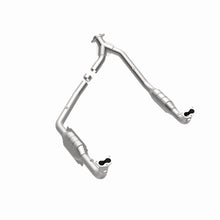 Load image into Gallery viewer, MagnaFlow Exhaust Products 93691 Standard Grade Direct-Fit Catalytic Converter for Select Land Rover Defender 110, Land Rover Defender 90, Land Rover Discovery