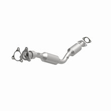 Load image into Gallery viewer, MagnaFlow Exhaust Products 52958 OEM Grade Direct-Fit Catalytic Converter for Select Chevrolet Cobalt, Chevrolet HHR, Pontiac G5