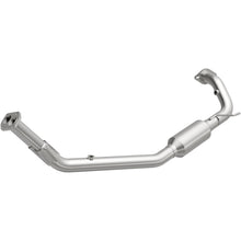 Load image into Gallery viewer, MagnaFlow Exhaust Products 4481698 California CARB Direct-Fit Catalytic Converter for Select Isuzu Amigo