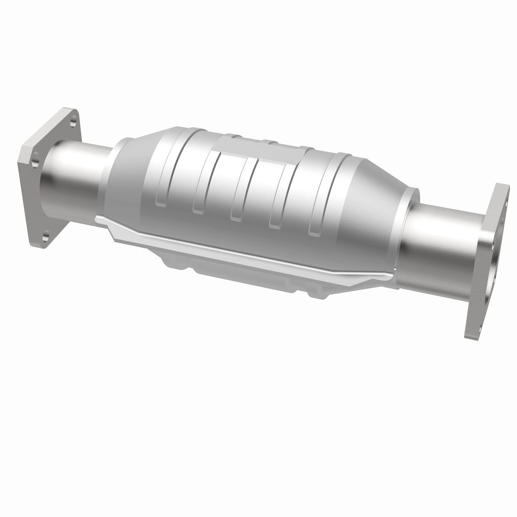MagnaFlow Exhaust Products 23650 Standard Grade Direct-Fit Catalytic Converter for Select Geo Storm, Isuzu Impulse