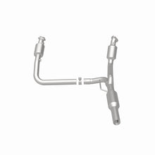 Load image into Gallery viewer, MagnaFlow Exhaust Products 4583497 California CARB Direct-Fit Catalytic Converter for Select Dodge Ram 1500, Dodge Ram 2500, Dodge Ram