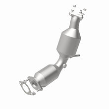 Load image into Gallery viewer, MagnaFlow Exhaust Products 5481601 California CARB Direct-Fit Catalytic Converter for Select INFINITI FX35