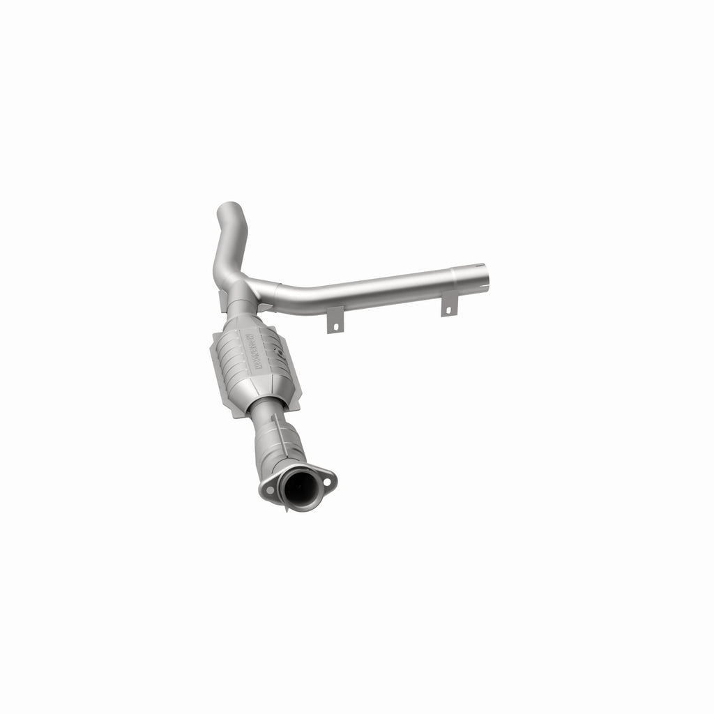 MagnaFlow Exhaust Products 51301 OEM Grade Direct-Fit Catalytic Converter for Select Ford F-150, Ford F-150 Heritage