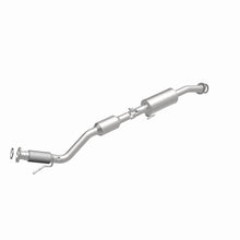 Load image into Gallery viewer, MagnaFlow Exhaust Products 280111 OEM Grade Direct-Fit Catalytic Converter for Select Lexus ES250, Lexus ES300h, Toyota Avalon, Toyota Camry