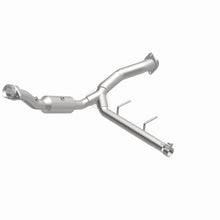 Load image into Gallery viewer, MagnaFlow Exhaust Products 5551469 California CARB Direct-Fit Catalytic Converter for Select Ford F-150