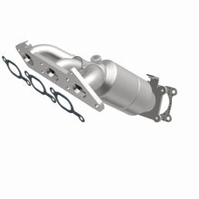 Load image into Gallery viewer, MagnaFlow Exhaust Products 23213 HM Grade Manifold Catalytic Converter for Select Volvo S80