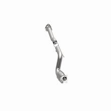 Load image into Gallery viewer, MagnaFlow Exhaust Products 5582534 California CARB Direct-Fit Catalytic Converter for Select Chevrolet Express 2500, Chevrolet Express 3500, GMC Savana 2500, GMC Savana