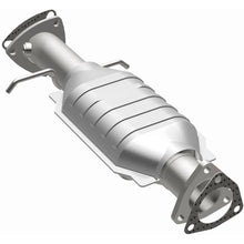 Load image into Gallery viewer, MagnaFlow Exhaust Products 23455 HM Grade Direct-Fit Catalytic Converter for Select Chevrolet Blazer, GMC Jimmy, Oldsmobile Bravada