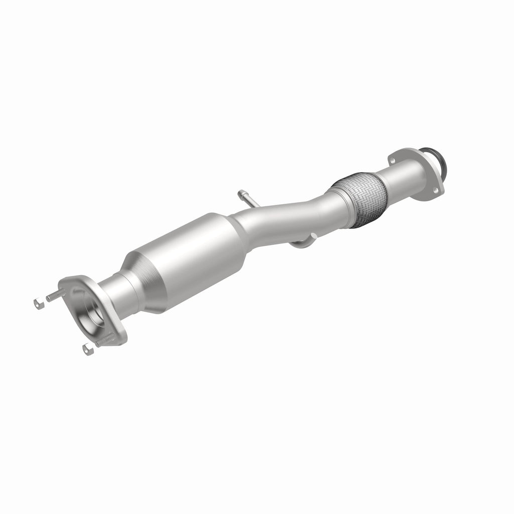 MagnaFlow Exhaust Products 280096 OEM Grade Direct-Fit Catalytic Converter for Select Toyota Highlander