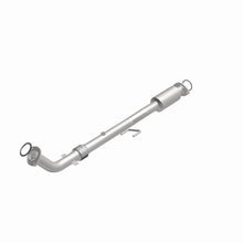 Load image into Gallery viewer, MagnaFlow Exhaust Products 5571556 California CARB Direct-Fit Catalytic Converter for Select Toyota Solara
