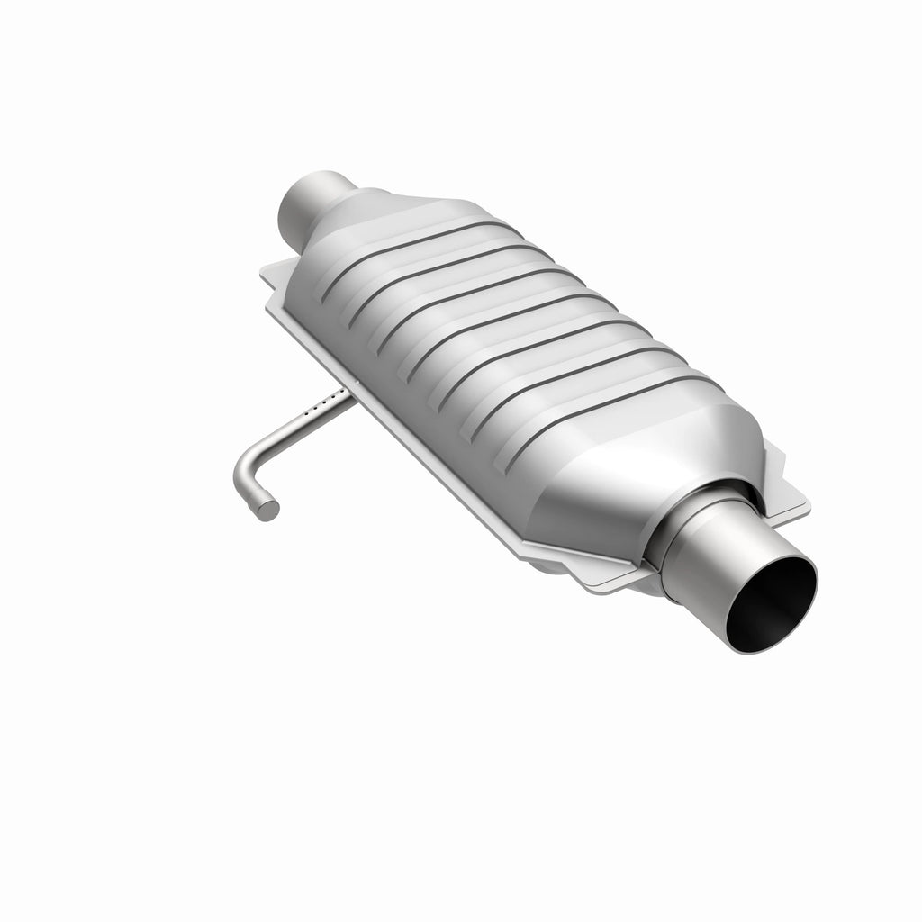 MagnaFlow Exhaust Products 95025 Standard Grade Universal Catalytic Converter