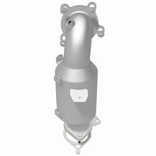 Load image into Gallery viewer, MagnaFlow Exhaust Products 280195 OEM Grade Direct-Fit Catalytic Converter for Select Chevrolet Equinox, GMC Terrain