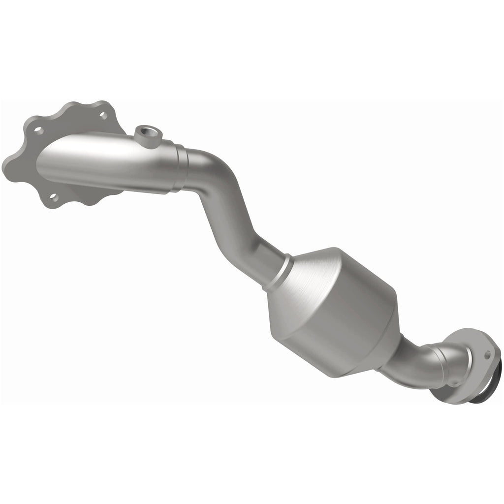 MagnaFlow Exhaust Products 22-022 OEM Grade Manifold Catalytic Converter for Select Lexus GS350, Lexus IS300, Lexus IS350, Lexus RC300, Lexus RC350