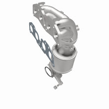Load image into Gallery viewer, MagnaFlow Exhaust Products 5582295 California CARB Manifold Catalytic Converter for Select Nissan Rogue, Nissan Rogue Select