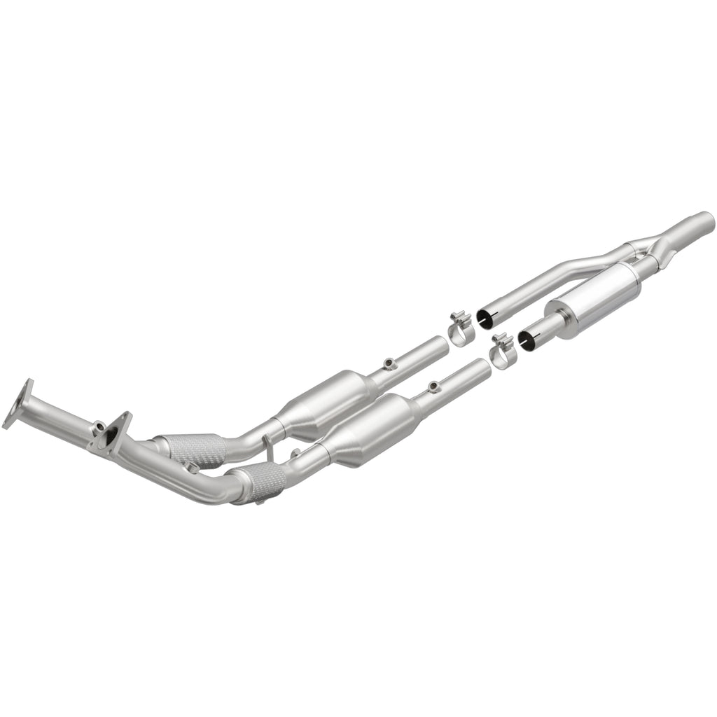 MagnaFlow Exhaust Products 5461873 California CARB Direct-Fit Catalytic Converter for Select Audi A3 Quattro, Volkswagen R32