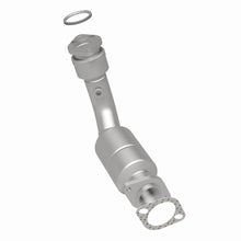 Load image into Gallery viewer, MagnaFlow Exhaust Products 5461628 California CARB Direct-Fit Catalytic Converter for Select Pontiac G8