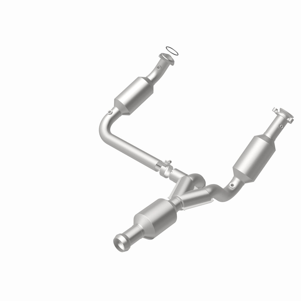 MagnaFlow Exhaust Products 5582578 California CARB Direct-Fit Catalytic Converter for Select Chevrolet Avalanche, Chevrolet Silverado 1500, Chevrolet Suburban 1500, Chevrolet Tahoe, GMC Sierra 1500, GMC Yukon, GMC Yukon XL