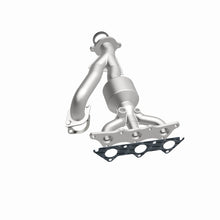 Load image into Gallery viewer, MagnaFlow Exhaust Products 51763 OEM Grade Manifold Catalytic Converter for Select Mitsubishi Endeavor