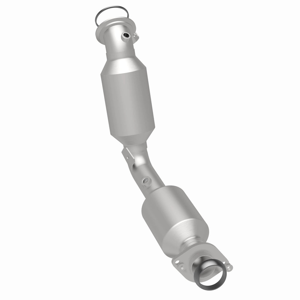MagnaFlow Exhaust Products 280755 OEM Grade Direct-Fit Catalytic Converter for Select Toyota Sequoia, Toyota Tundra