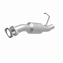 Load image into Gallery viewer, MagnaFlow Exhaust Products 4551006 California CARB Direct-Fit Catalytic Converter for Select Chevrolet Silverado HD, Chevrolet Silverado HD Classic, Chevrolet Silverado Classic, GMC Sierra HD, GMC Sierra HD Classic, GMC Sierra Classic