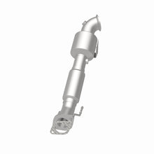 Load image into Gallery viewer, MagnaFlow Exhaust Products 5561633 California CARB Direct-Fit Catalytic Converter for Select Ford Focus