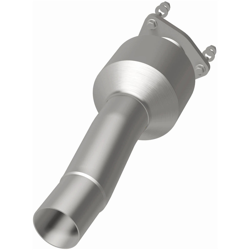 MagnaFlow Exhaust Products 21-538 OEM Grade Direct-Fit Catalytic Converter for Select Land Rover LR2, Land Rover Range Rover Evoque