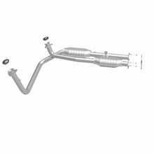 Load image into Gallery viewer, MagnaFlow Exhaust Products 23453 HM Grade Direct-Fit Catalytic Converter for Select Cadillac Escalade, Chevrolet C1500, Chevrolet C1500 Suburban, Chevrolet C2500, Chevrolet K1500, Chevrolet K1500 Suburban, Chevrolet Tahoe, GMC C1500, GMC C1500 Suburban,