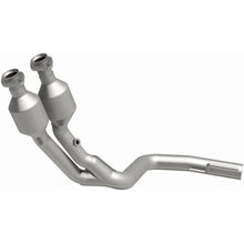 Load image into Gallery viewer, MagnaFlow Exhaust Products 24997 HM Grade Direct-Fit Catalytic Converter for Select Jeep Cherokee