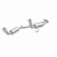 Load image into Gallery viewer, MagnaFlow Exhaust Products 4551079 California CARB Direct-Fit Catalytic Converter for Select Ford Freestar, Mercury Monterey