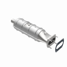 Load image into Gallery viewer, MagnaFlow Exhaust Products 55212 Standard Grade Direct-Fit Catalytic Converter for Select Ford E-250 Econoline, Ford E-250 Econoline Club Wagon, Ford E-350 Econoline, Ford E-350 Econoline Club Wagon, Ford Econoline Super Duty, Ford F-250, Ford F-250 HD,