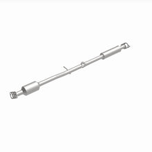 Load image into Gallery viewer, MagnaFlow Exhaust Products 5571815 California CARB Direct-Fit Catalytic Converter for Select Hyundai Tucson