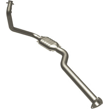Load image into Gallery viewer, MagnaFlow Exhaust Products 93615 HM Grade Direct-Fit Catalytic Converter for Select Chevrolet Express 1500, Chevrolet Express 2500, Chevrolet Express 3500, Chevrolet G30, GMC G3500, GMC Savana 1500, GMC Savana 2500, GMC Savana
