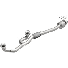 Load image into Gallery viewer, MagnaFlow Exhaust Products 5571756 California CARB Direct-Fit Catalytic Converter for Select Acura MDX, Honda Pilot