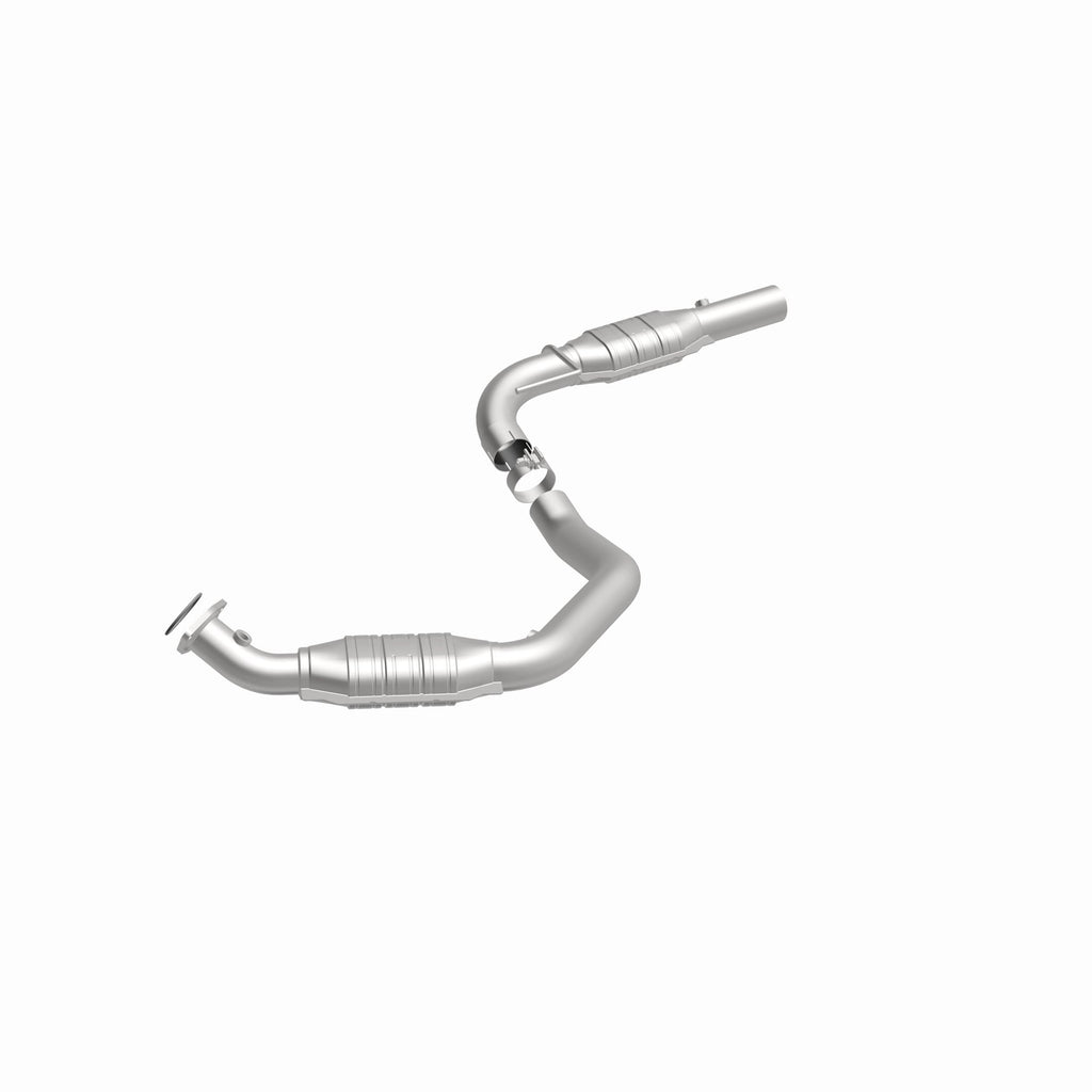 MagnaFlow Exhaust Products 447267 California CARB Direct-Fit Catalytic Converter for Select Chevrolet Express 2500, Chevrolet Express 3500, GMC Savana 2500, GMC Savana