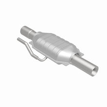 Load image into Gallery viewer, MagnaFlow Exhaust Products 95220 HM Grade Direct-Fit Catalytic Converter for Select Dodge Ram 2500, Dodge Ram