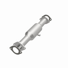 Load image into Gallery viewer, MagnaFlow Exhaust Products 3391352 California CARB Direct-Fit Catalytic Converter for Select Ford Bronco II, Ford Ranger