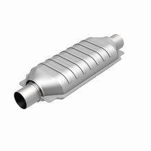 Load image into Gallery viewer, MagnaFlow Exhaust Products 95509 Standard Grade Universal Catalytic Converter for Select Chevrolet G30, Chevrolet P30, Chevrolet R2500, GMC G3500, GMC P3500