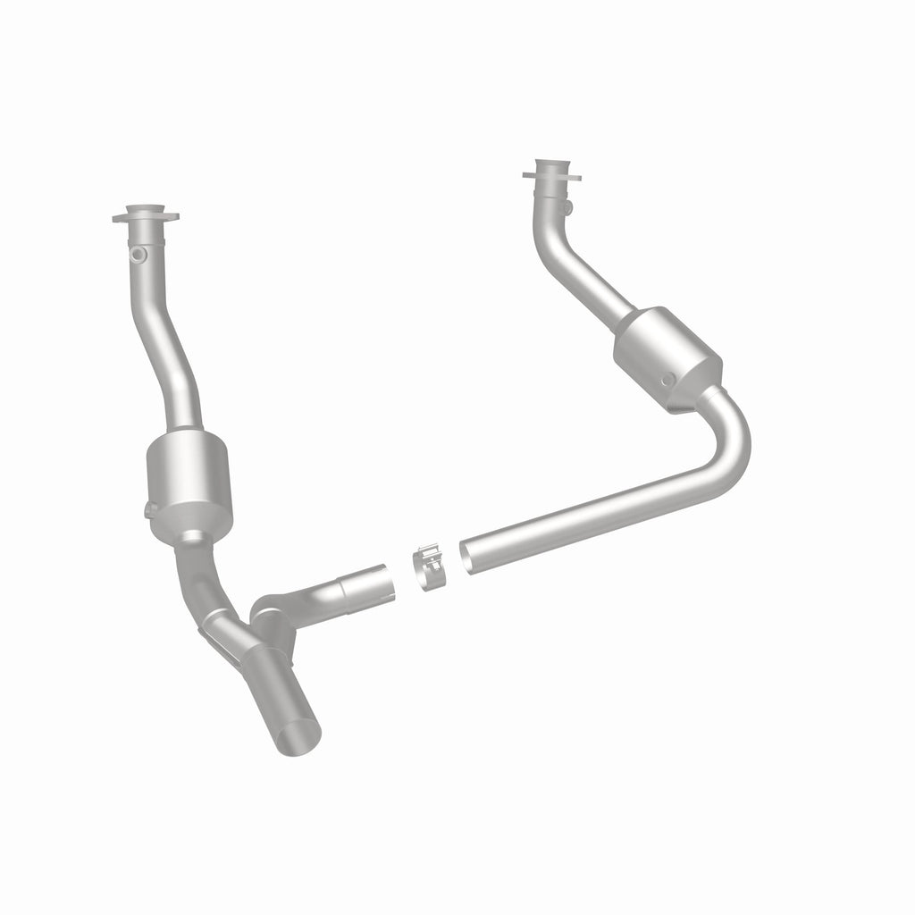 MagnaFlow Exhaust Products 21-458 OEM Grade Direct-Fit Catalytic Converter for Select Jeep Wrangler
